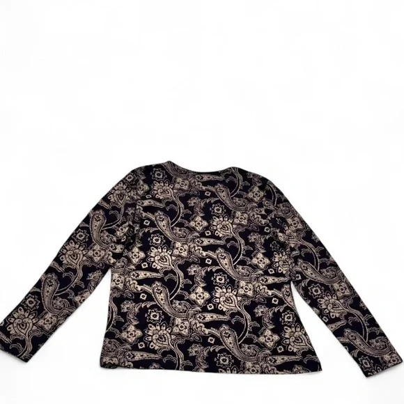 Croft & Barrow Black and Cream Paisley Top - Picture 5 of 5